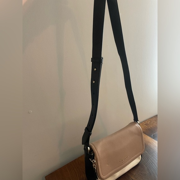 Kate Spade Crossbody Purse Neutral Colorblock Black Cream and Tan - Picture 5 of 9